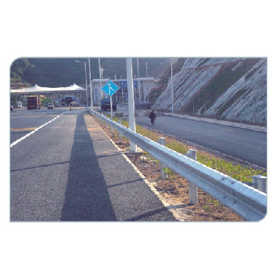 公路护栏-波型梁护拦